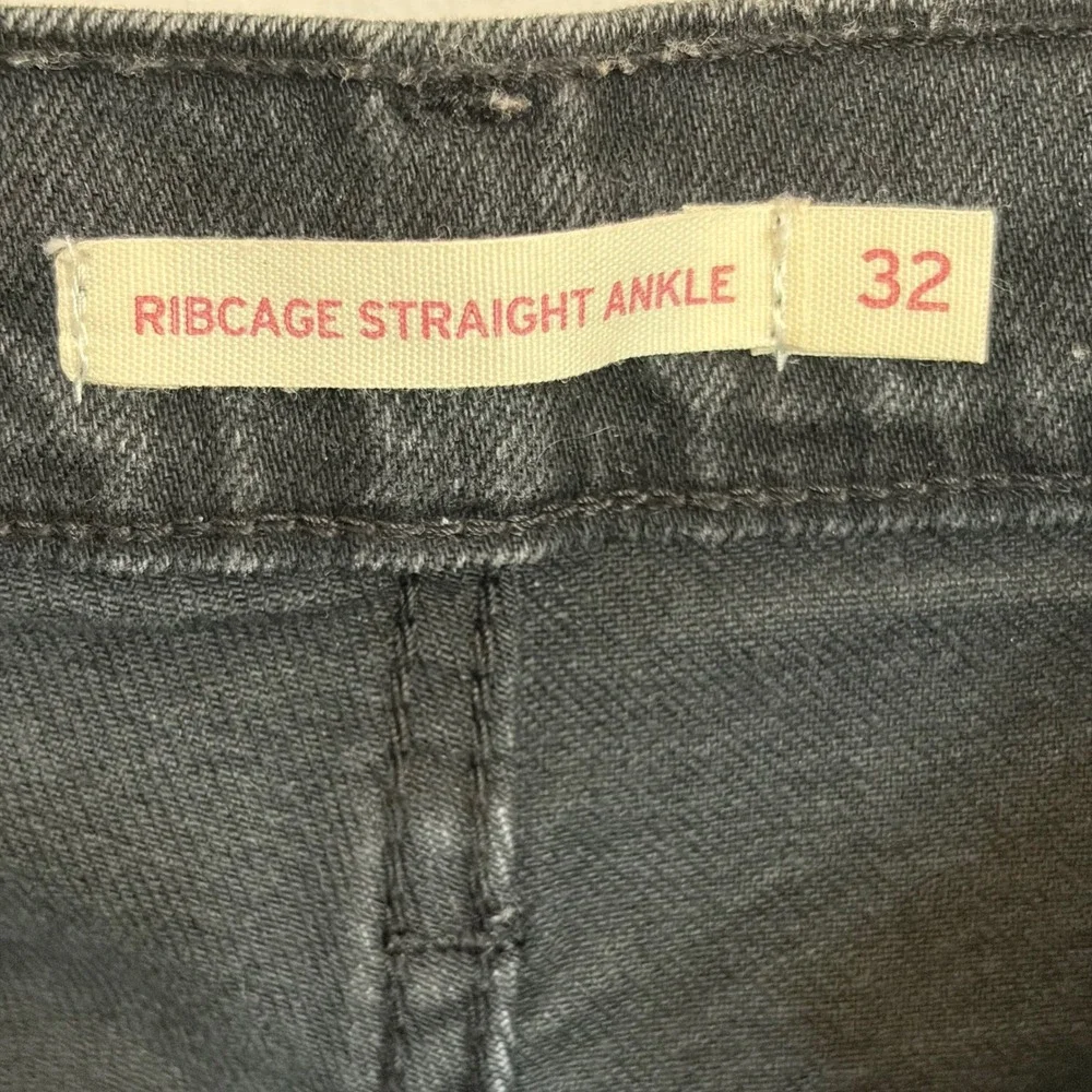 Levis 501 Original Cropped Jeans Faded Black High Rise Button Fly 72693-0134 W32